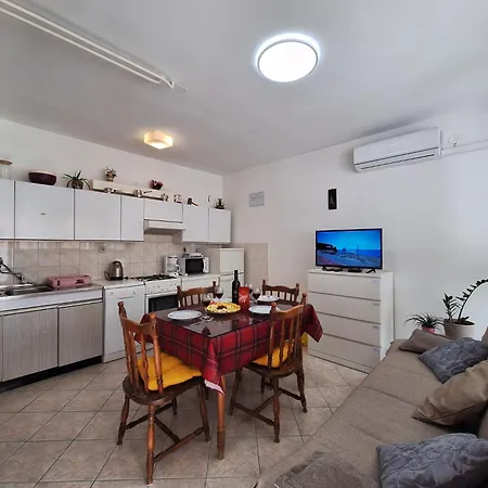 Apartment Mangus